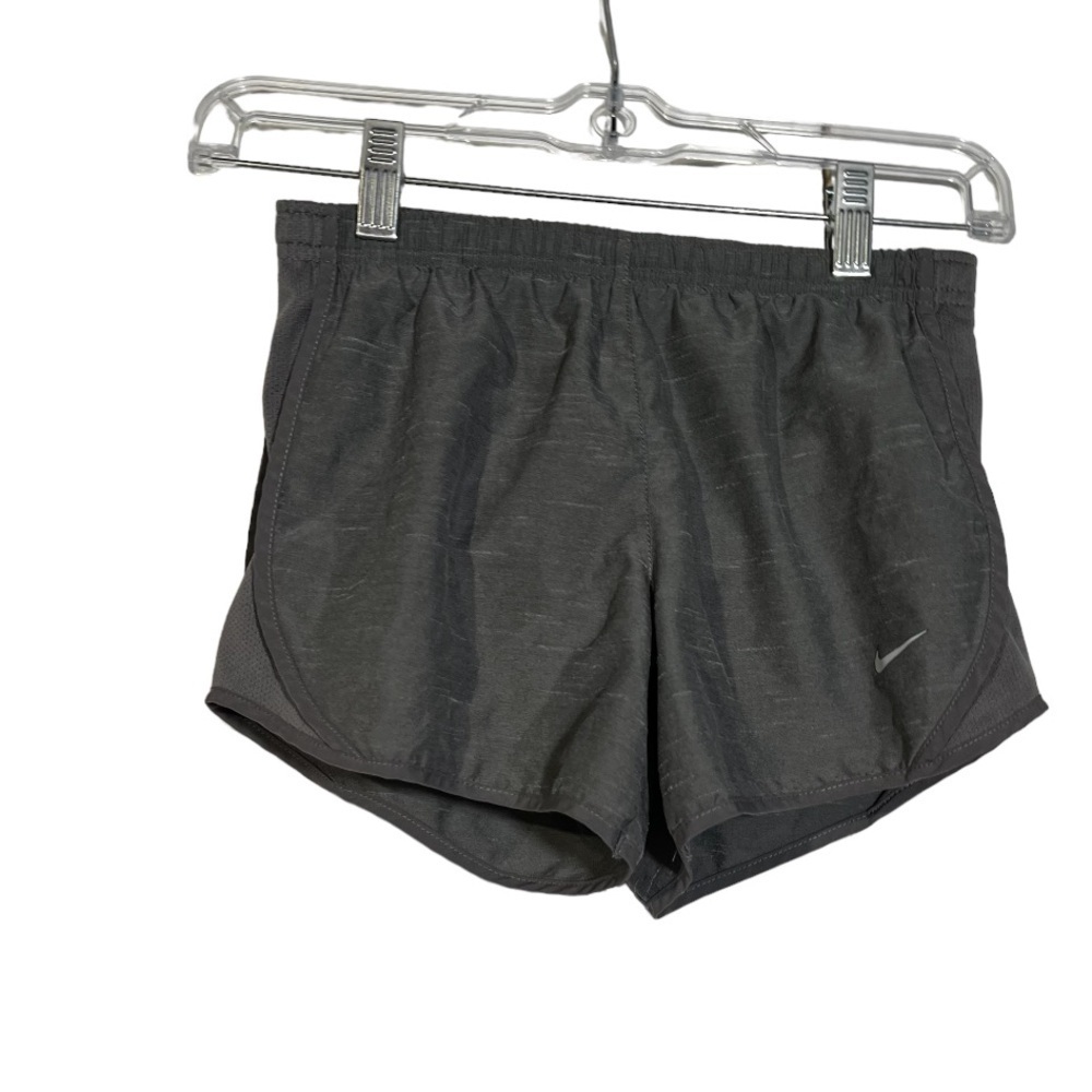 Nike Dri Fit Girls Shorts Dark Gray Size Medium - Picture 1 of 6